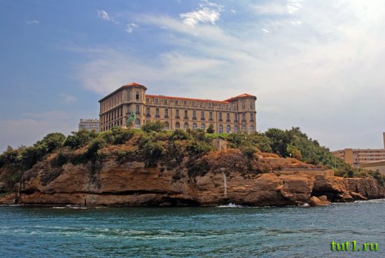 Дворец Фарот в Марселе