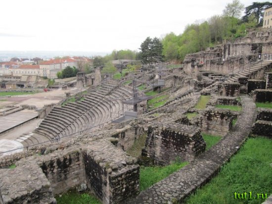 Галло-римский амфитеатр - город Лион, Франция