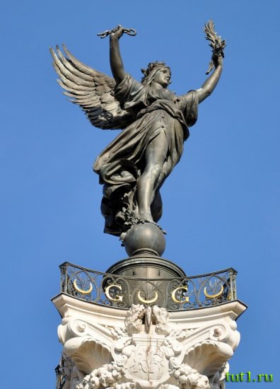 Памятник жирондистам в Бордо