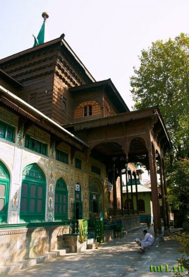 Сринагар - мечеть Шах-Хамадан