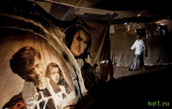 Индийское кино - передвижные кинотеатры