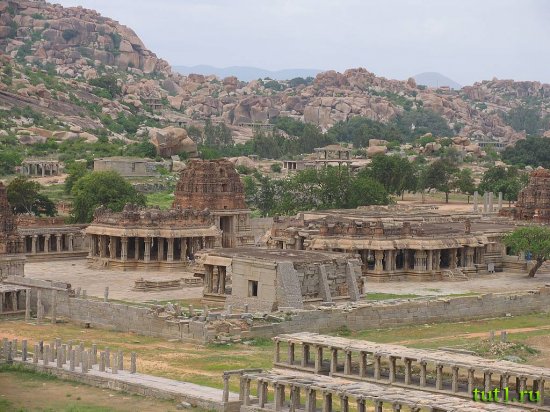 Хампи и руины Виджиянагар - Индия