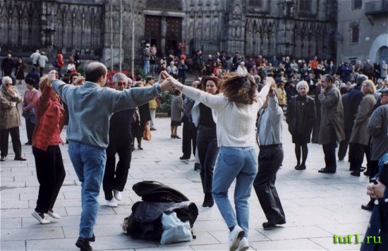 Кафедральный Собор Святого Креста и Святой Евлалии - Барселона