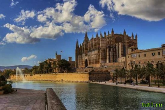 Город Пальма-де-Майорка