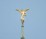 Аббатство Мон-Сен-Мишель - золотая статуя архангела Михаила
