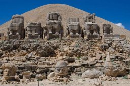 Турция - гора Немрут-Даг