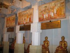 Храм зуба Будды - Канди, Шри-Ланка