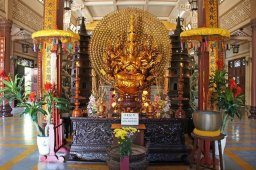 Нячанг - пагода Лонг Шон